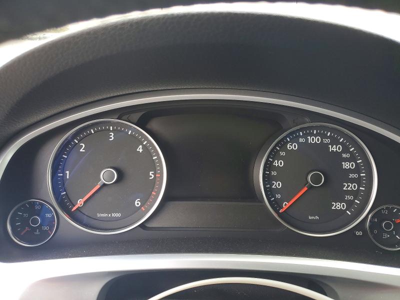 51812266 :رقم المزاد ، WVGEP9BP4ED011014 vin ، 2014 Volkswagen Touareg مزاد بيع