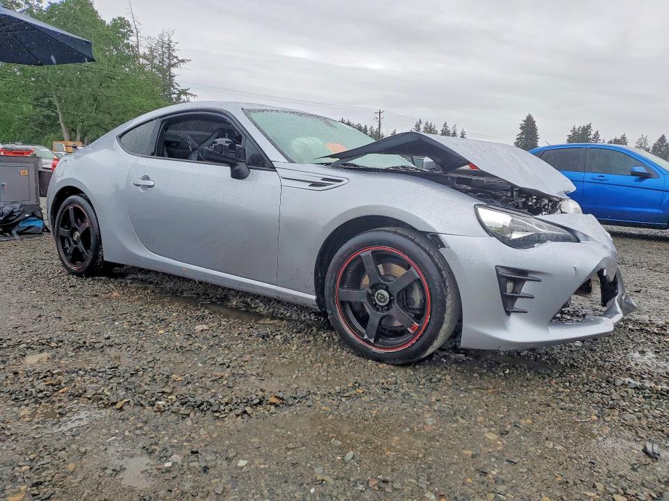 53576616 :رقم المزاد ، JF1ZNAE17J9701797 vin ، 2018 Toyota 86 مزاد بيع