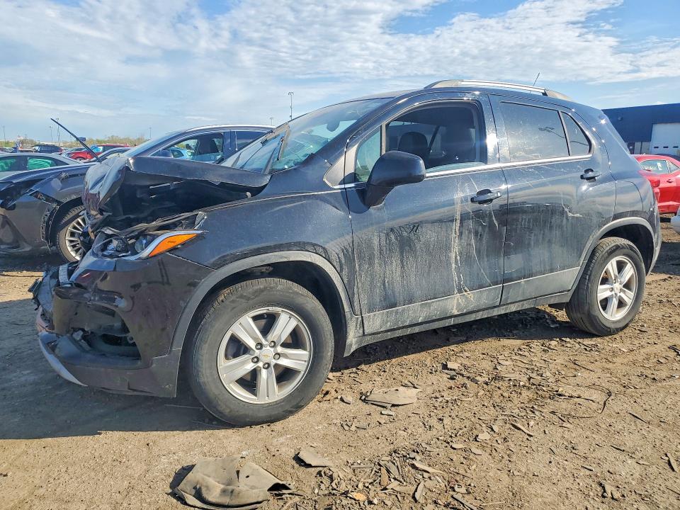 53355346 :رقم المزاد ، KL7CJPSBXLB327092 vin ، 2020 Chevrolet Trax مزاد بيع