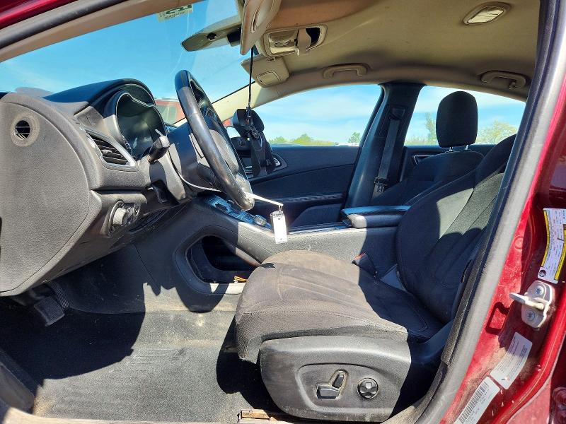 54311556 :رقم المزاد ، 1C3CCCAB9FN749739 vin ، 2015 Chrysler 200 مزاد بيع
