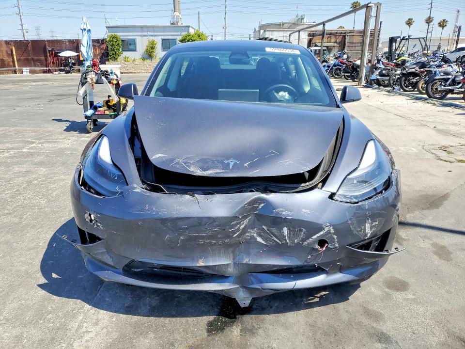 Продажа на аукционе авто 2023 Tesla Model 3, vin: 5YJ3E1EA4PF664710, номер лота: 52900536