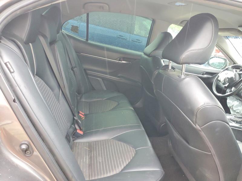 52681426 :رقم المزاد ، 4T1G11AK5LU954849 vin ، 2020 Toyota Camry مزاد بيع