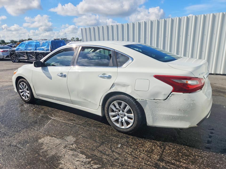 2018 Nissan Altima მანქანა იყიდება აუქციონზე, vin: 1N4AL3AP5JC296860, აუქციონის ნომერი: 55031816