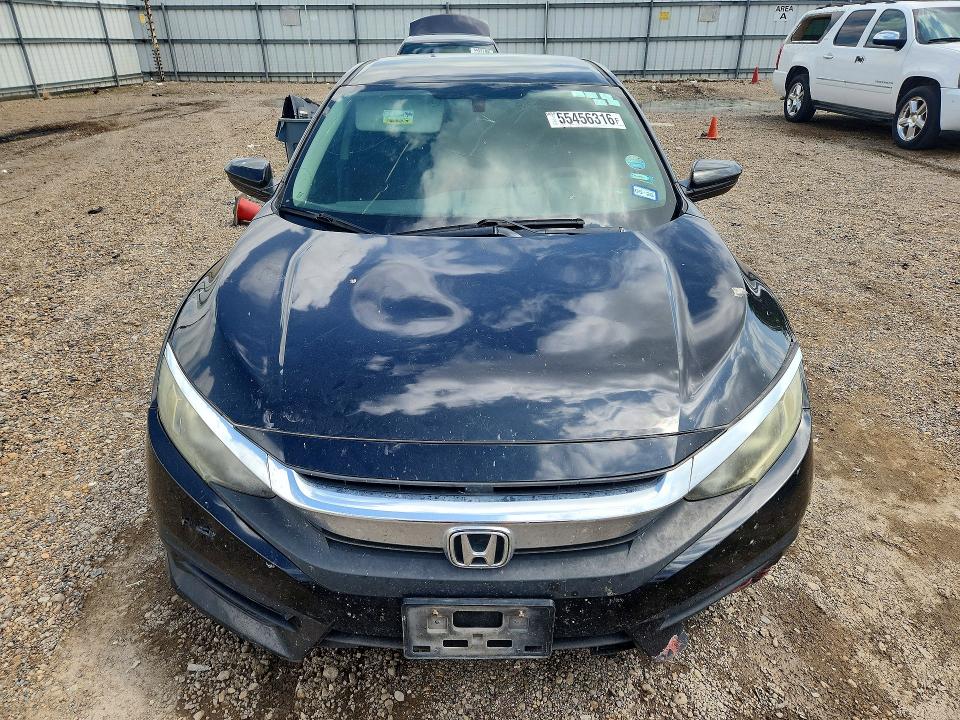 Продажа на аукционе авто 2018 Honda Civic, vin: 2HGFC2F58JH598658, номер лота: 55456316
