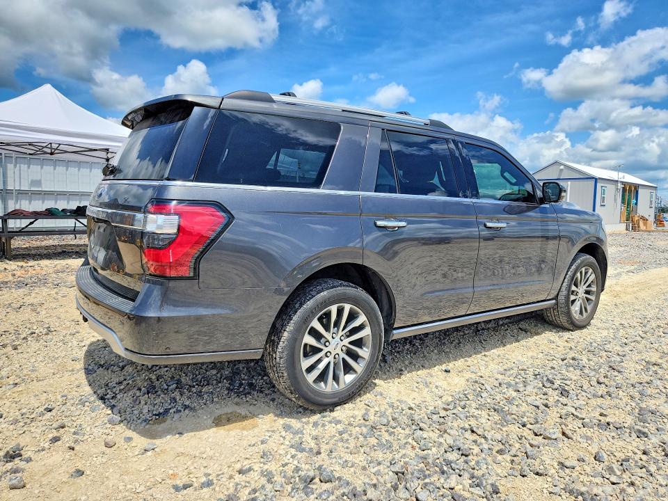 Продажа на аукционе авто 2018 Ford Expedition, vin: 1FMJU2ATXJEA51793, номер лота: 54732816