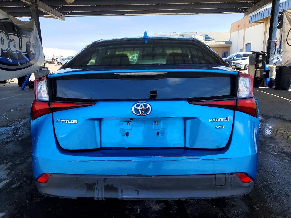 53344556 :رقم المزاد ، JTDKAMFU4M3127846 vin ، 2021 Toyota Prius مزاد بيع