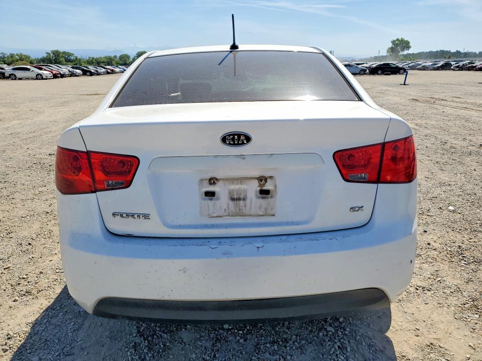 2011 Kia Forte მანქანა იყიდება აუქციონზე, vin: KNAFU4A24B5458780, აუქციონის ნომერი: 53202356