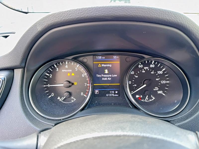 52853056 :رقم المزاد ، 5N1AT2MV9JC845437 vin ، 2018 Nissan Rogue مزاد بيع