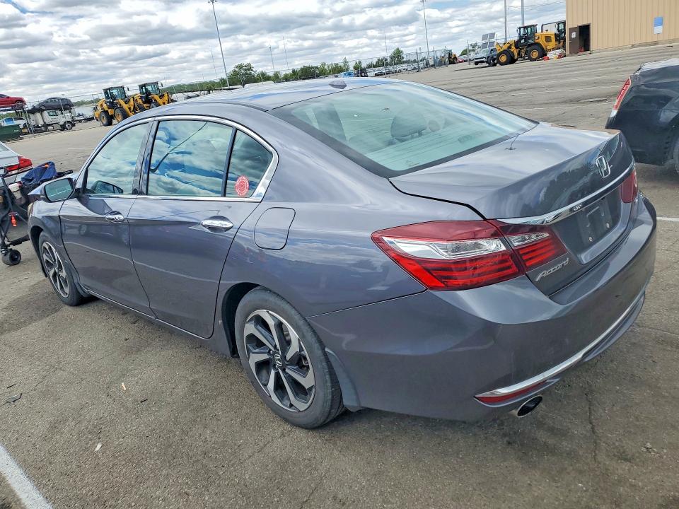 2017 Honda Accord მანქანა იყიდება აუქციონზე, vin: 1HGCR3F81HA029371, აუქციონის ნომერი: 53747366