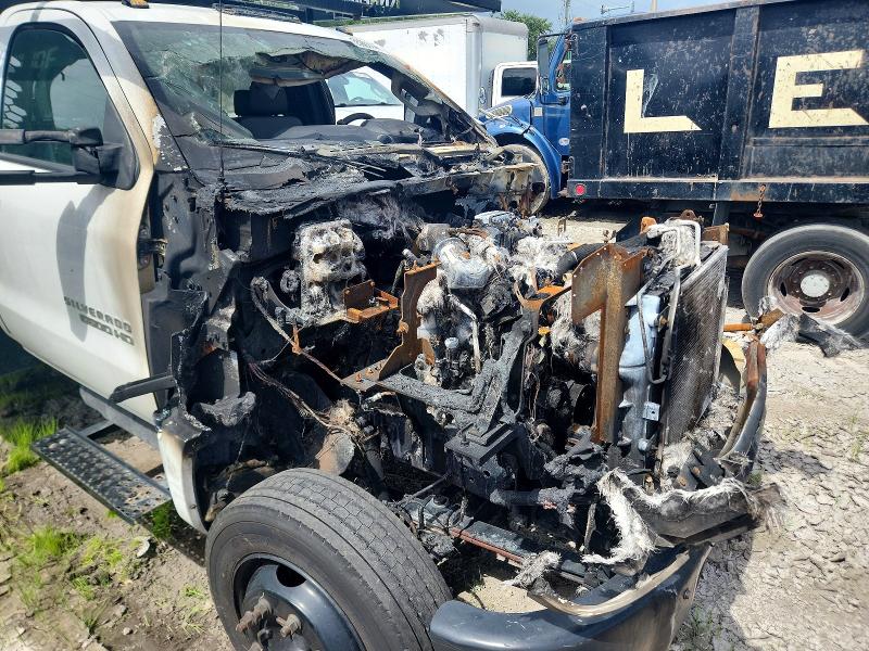 Продаж на аукціоні авто 2022 Chevrolet Silverado Medium Duty, vin: 1HTKHPVK3NH686440, номер лоту: 55201116