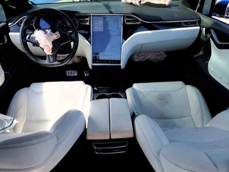 2017 Tesla Model X მანქანა იყიდება აუქციონზე, vin: 5YJXCDE23HF054624, აუქციონის ნომერი: 54138686