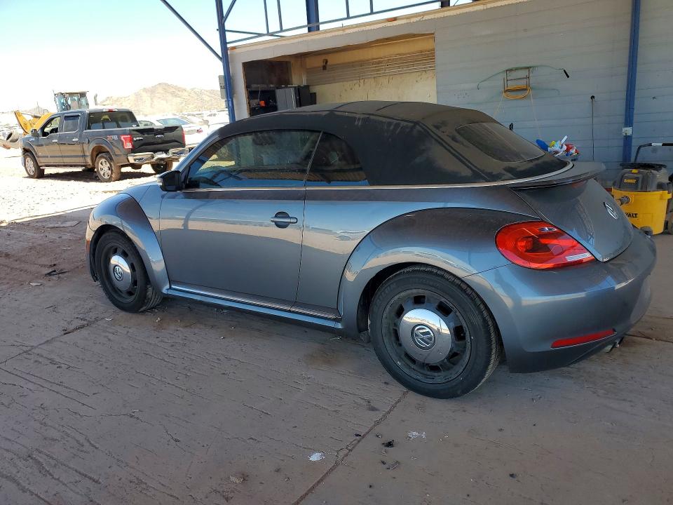 2015 Volkswagen Beetle მანქანა იყიდება აუქციონზე, vin: 3VW517AT3FM811346, აუქციონის ნომერი: 53291676