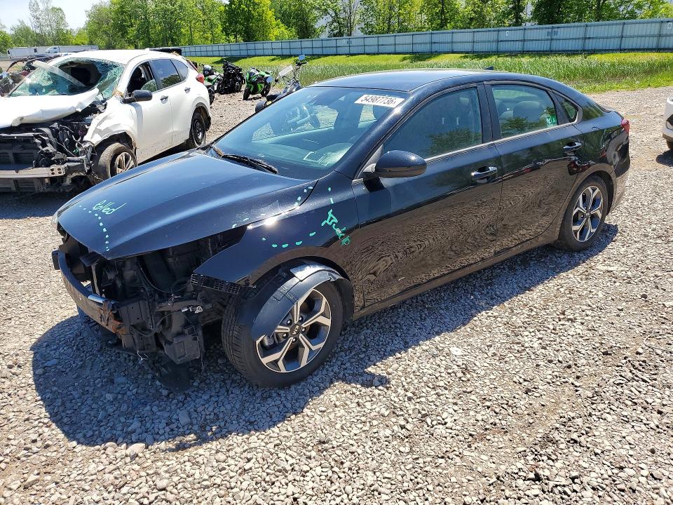 54987736 :رقم المزاد ، 3KPF24AD8ME285038 vin ، 2021 Kia Forte مزاد بيع