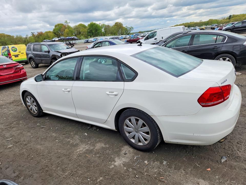 53745476 :رقم المزاد ، 1VWAP7A39DC010268 vin ، 2013 Volkswagen Passat مزاد بيع