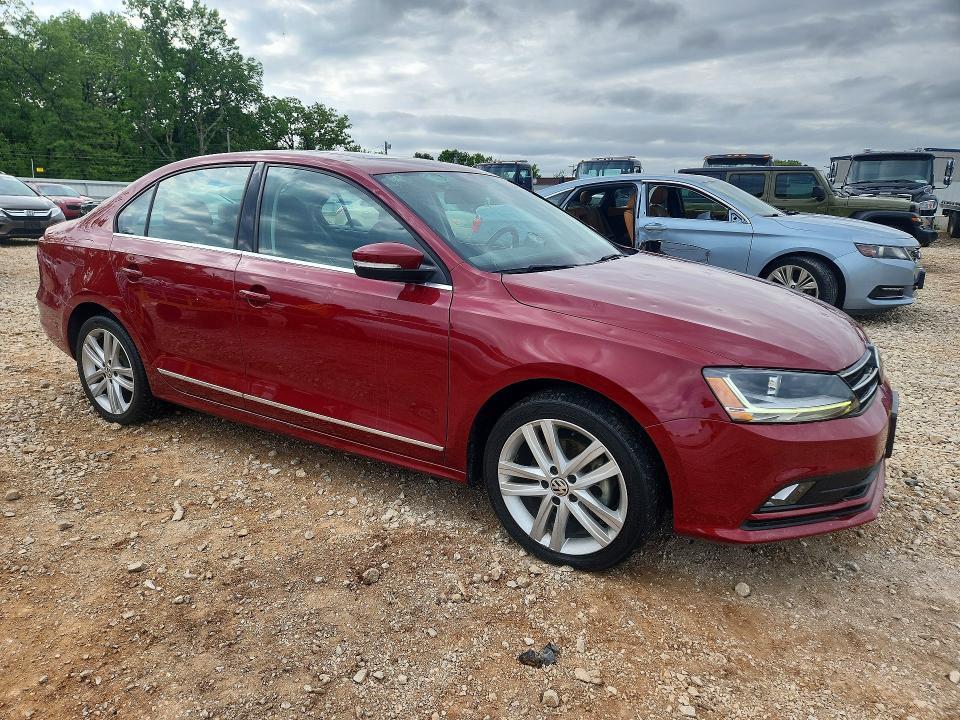 52541726 :رقم المزاد ، 3VWL17AJ1HM256034 vin ، 2017 Volkswagen Jetta مزاد بيع