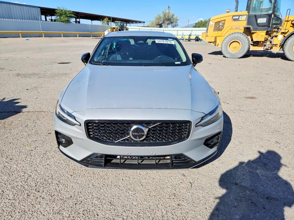 Продажа на аукционе авто 2024 Volvo S60, vin: 7JRL12TL8RG303013, номер лота: 54761816