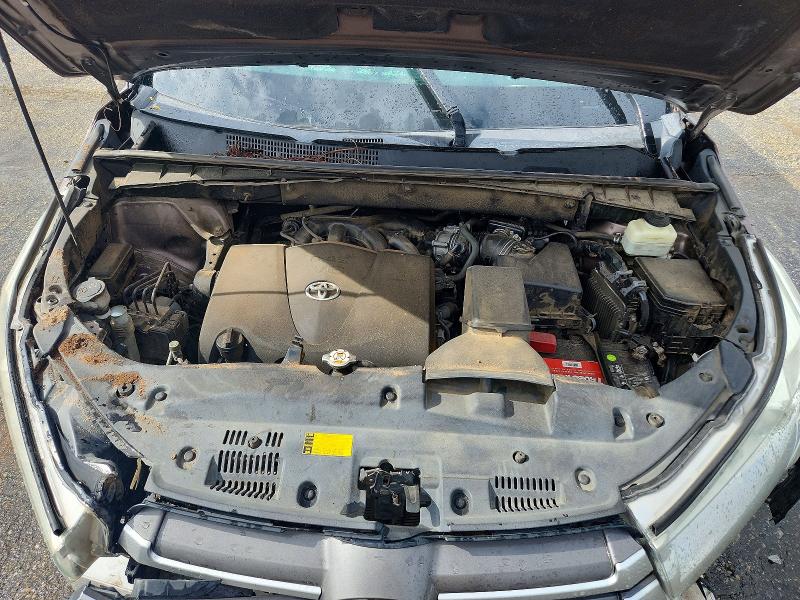 Продаж на аукціоні авто 2018 Toyota Highlander, vin: 5TDKZRFH7JS289019, номер лоту: 54848066