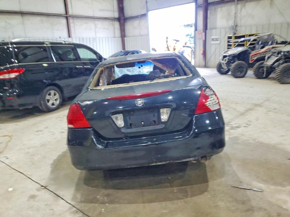 54616966 :رقم المزاد ، 1HGCM567X7A220013 vin ، 2007 Honda Accord مزاد بيع