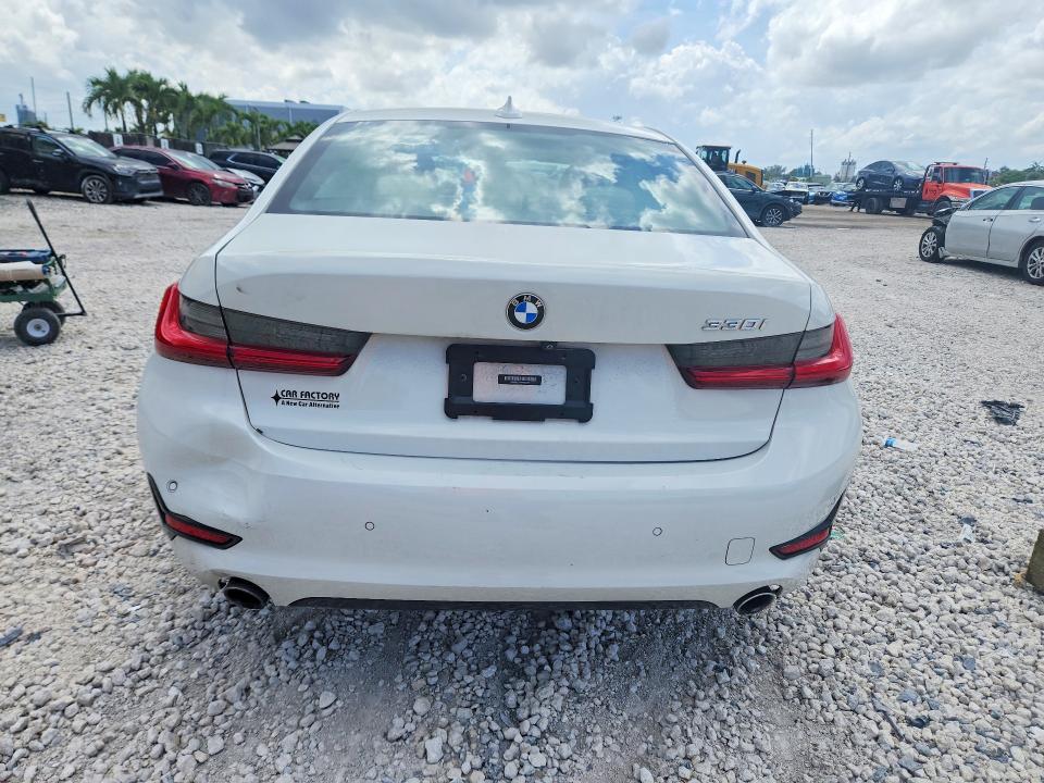 52443326 :رقم المزاد ، 3MW5R1J04M8B83721 vin ، 2021 Bmw 330i مزاد بيع