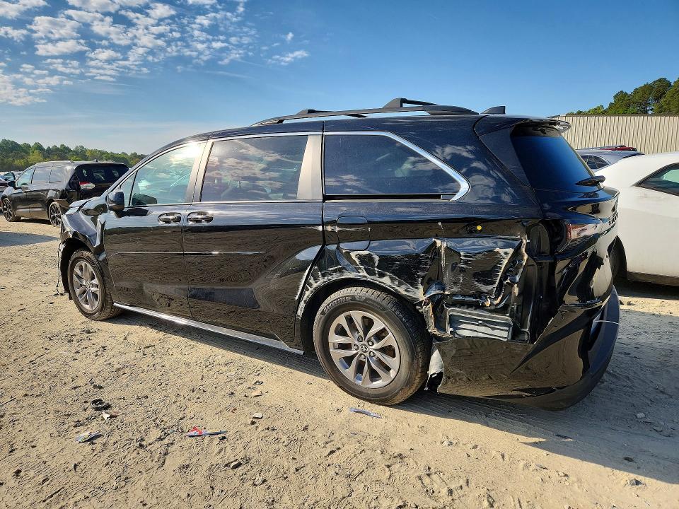 51437106 :رقم المزاد ، 5TDKSKFC8PS079280 vin ، 2023 Toyota Sienna مزاد بيع