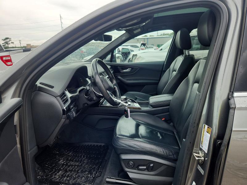 2017 Audi Q7 მანქანა იყიდება აუქციონზე, vin: WA1LAAF70HD027167, აუქციონის ნომერი: 54268896