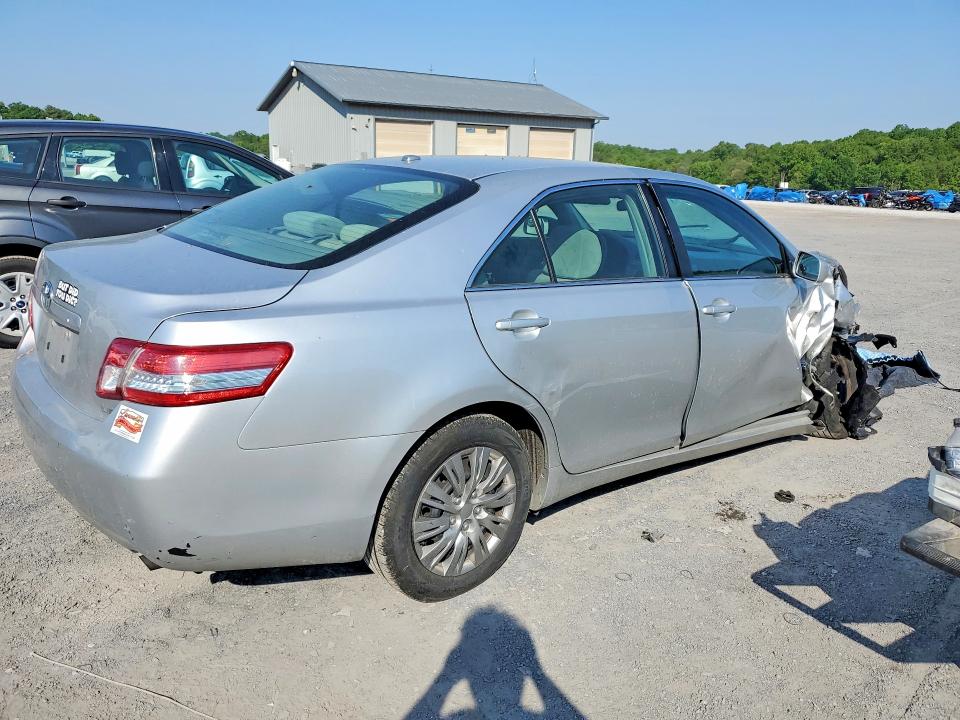 2010 Toyota Camry მანქანა იყიდება აუქციონზე, vin: 4T1BF3EK1AU059681, აუქციონის ნომერი: 52961956