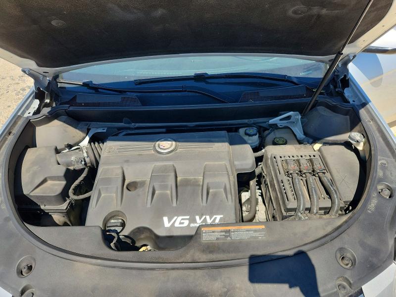 53080796 :رقم المزاد ، 3GYFNBE37FS571846 vin ، 2015 Cadillac Srx مزاد بيع