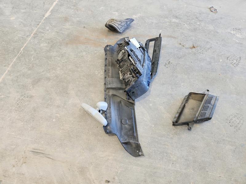 Aukcja sprzedaży 2014 Audi A4, vin: WAUFFAFL1EN011726, numer aukcji: 53221836