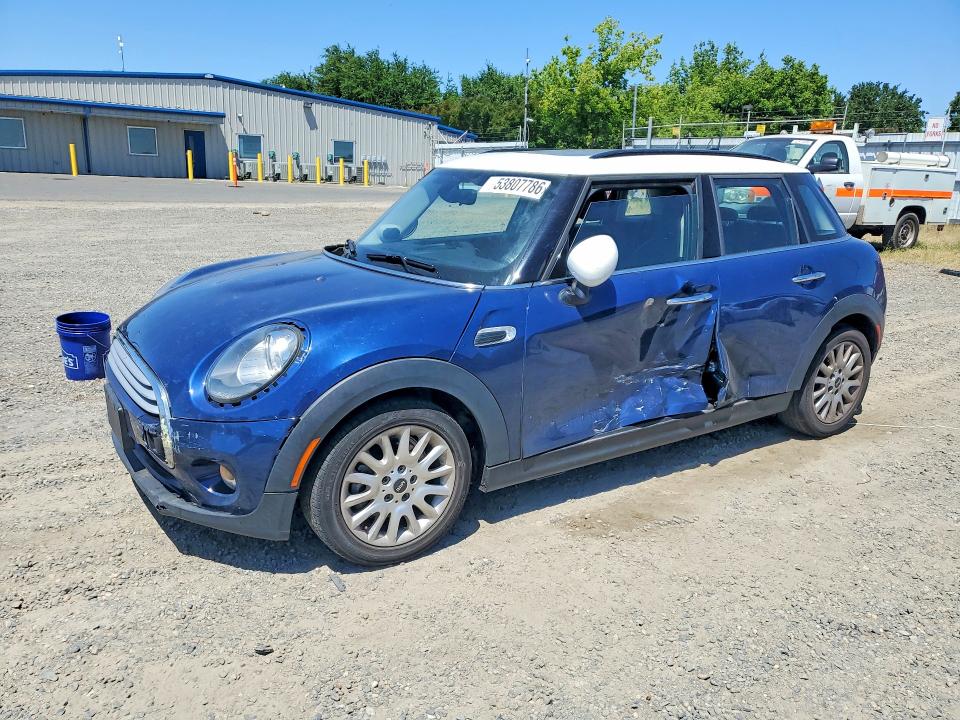 Продажа на аукционе авто 2015 Mini Cooper, vin: WMWXS5C51FT828804, номер лота: 53807786