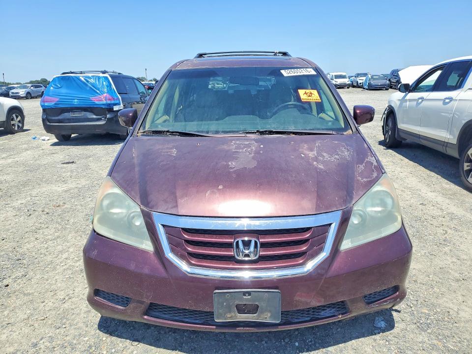 52605216 :رقم المزاد ، 5FNRL3H6XAB033924 vin ، 2010 Honda Odyssey مزاد بيع