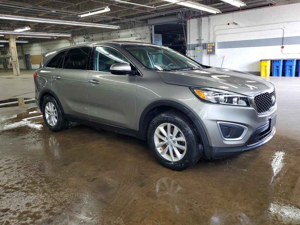 2017 Kia Sorento მანქანა იყიდება აუქციონზე, vin: 5XYPG4A31HG196255, აუქციონის ნომერი: 54102426