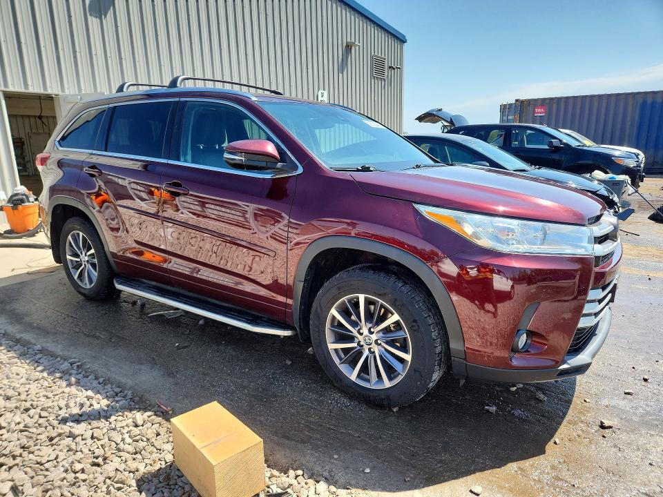 Aukcja sprzedaży 2018 Toyota Highlander, vin: 5TDJZRFH7JS818769, numer aukcji: 53605646