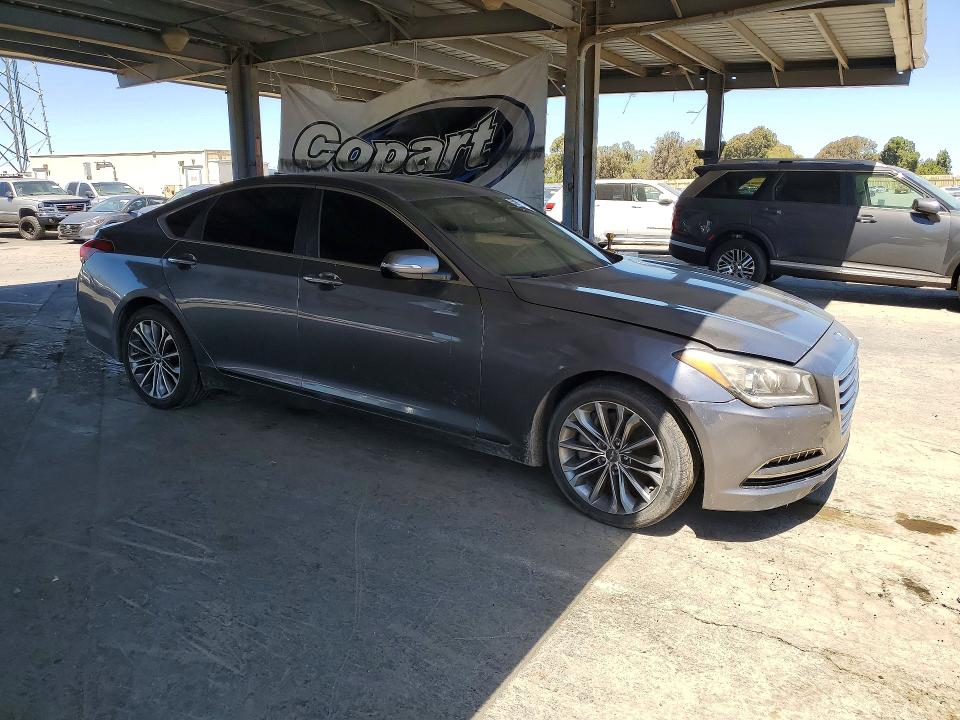 53995546 :رقم المزاد ، KMHGN4JE4FU013803 vin ، 2015 Hyundai Genesis مزاد بيع
