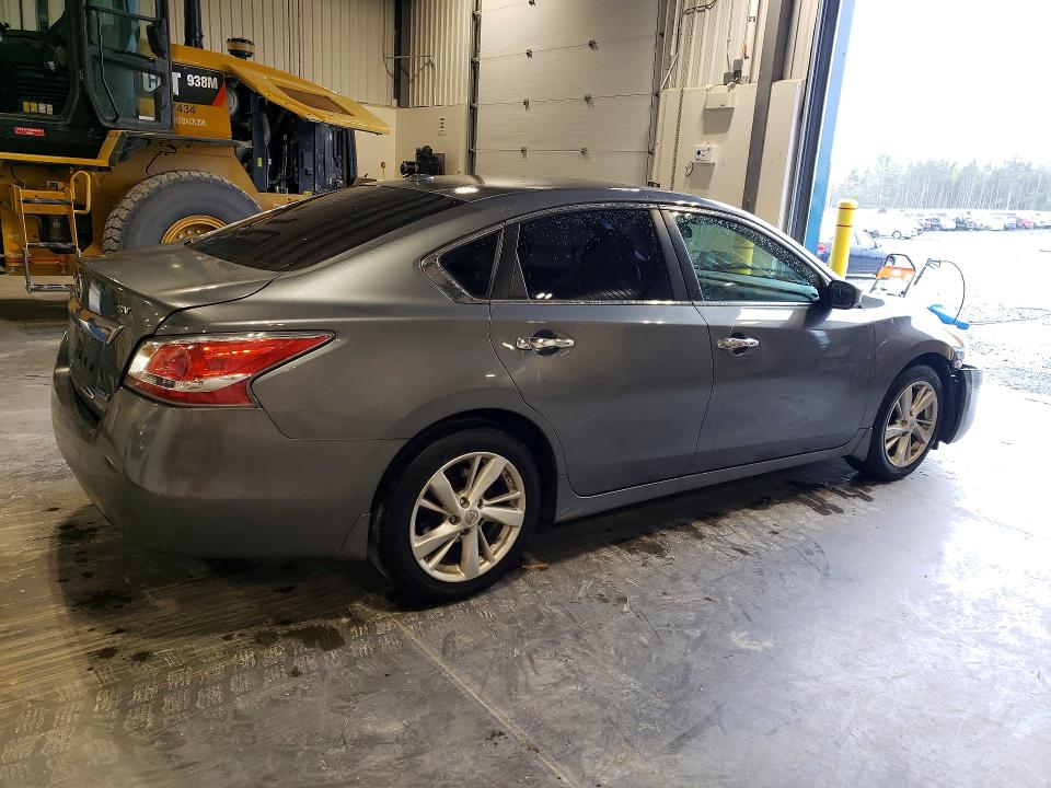 2015 Nissan Altima მანქანა იყიდება აუქციონზე, vin: 1N4AL3AP4FN898175, აუქციონის ნომერი: 55238646
