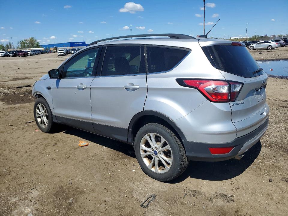 53367096 :رقم المزاد ، 1FMCU0GDXHUD74531 vin ، 2017 Ford Escape مزاد بيع
