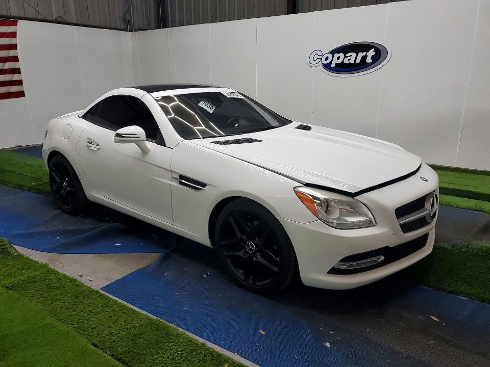 Продажа на аукционе авто 2015 Mercedes-benz Slk, vin: WDDPK4HA1FF099369, номер лота: 53449346