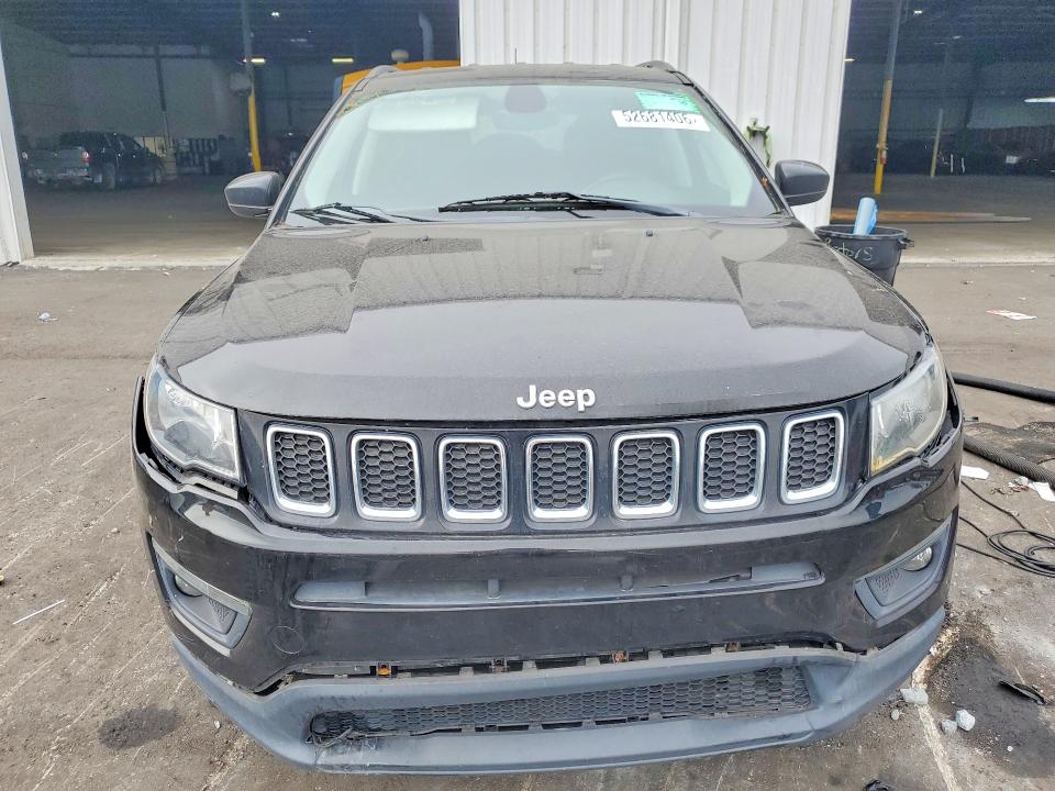 Продажа на аукционе авто 2018 Jeep Compass, vin: 3C4NJCBBXJT182698, номер лота: 52681406