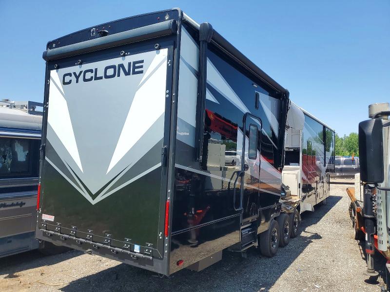 54686786 :رقم المزاد ، 5SFCG4532RE529983 vin ، 2024 Heartland Cyclone مزاد بيع