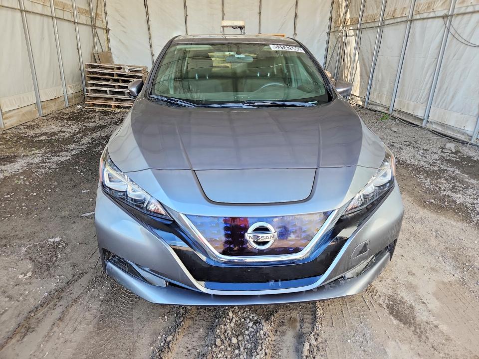 53142606 :رقم المزاد ، 1N4AZ1CP9JC310257 vin ، 2018 Nissan Leaf مزاد بيع