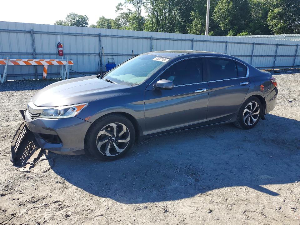 2017 Honda Accord მანქანა იყიდება აუქციონზე, vin: 1HGCR2F88HA067643, აუქციონის ნომერი: 52659706