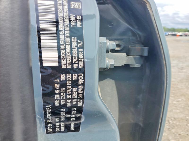 54620096 :رقم المزاد ، ZACCJBBB4JPH46502 vin ، 2018 Jeep Renegade مزاد بيع