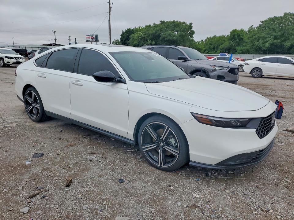 Продажа на аукционе авто 2024 Honda Accord, vin: 1HGCY2F51RA025003, номер лота: 53895766