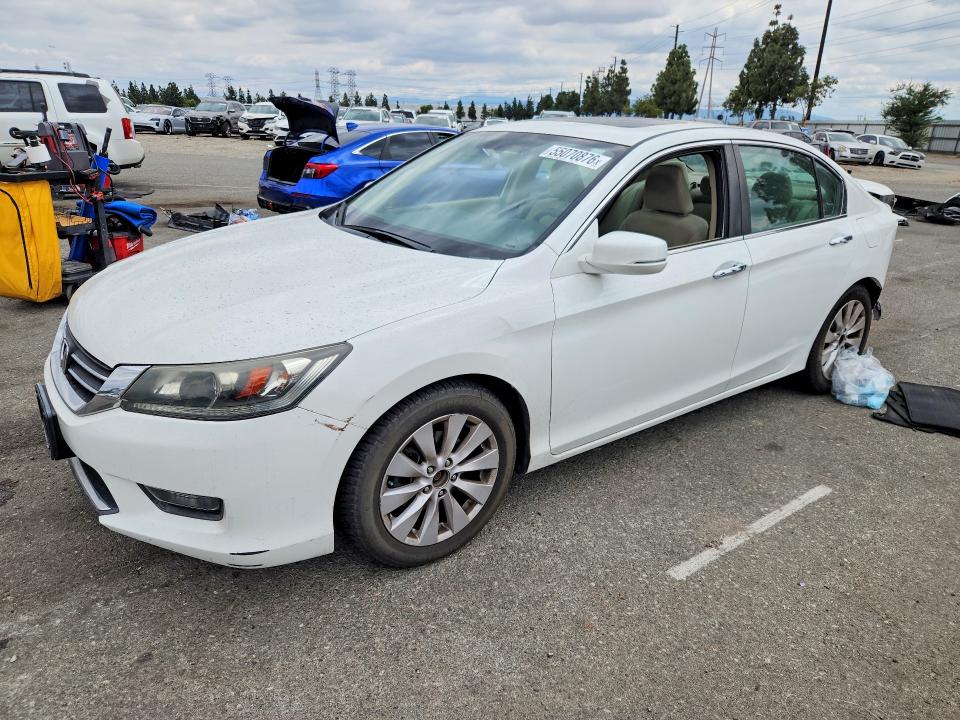 55070876 :رقم المزاد ، 1HGCR2F73FA003398 vin ، 2015 Honda Accord مزاد بيع