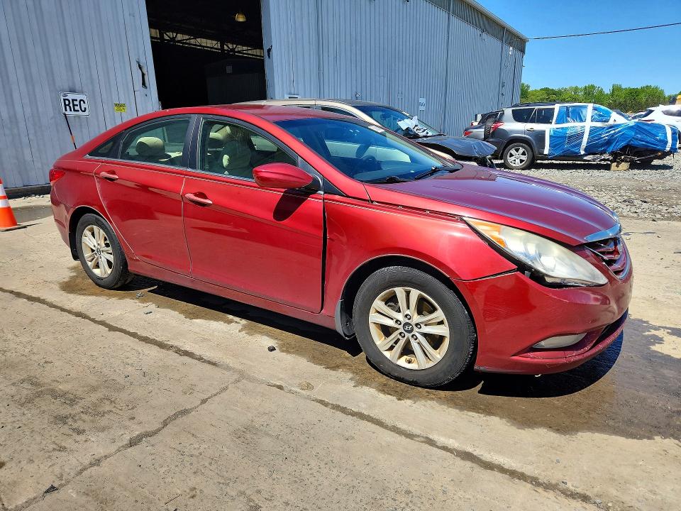 2013 Hyundai Sonata მანქანა იყიდება აუქციონზე, vin: 5NPEB4AC1DH663070, აუქციონის ნომერი: 52666946