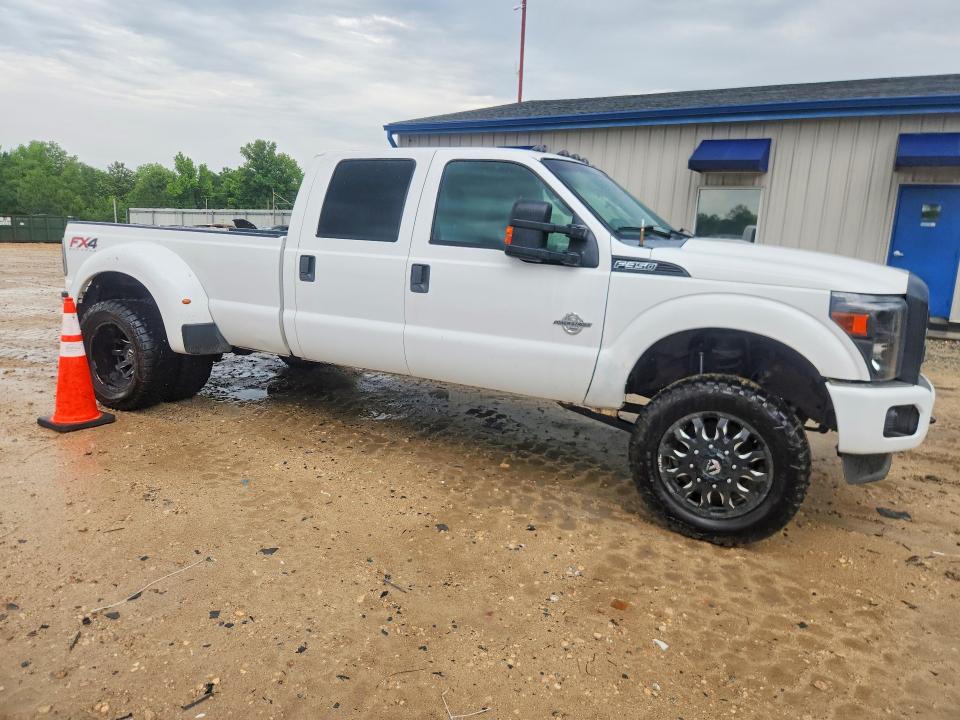 51882226 :رقم المزاد ، 1FT8W3DT6FEA49870 vin ، 2015 Ford F350 مزاد بيع