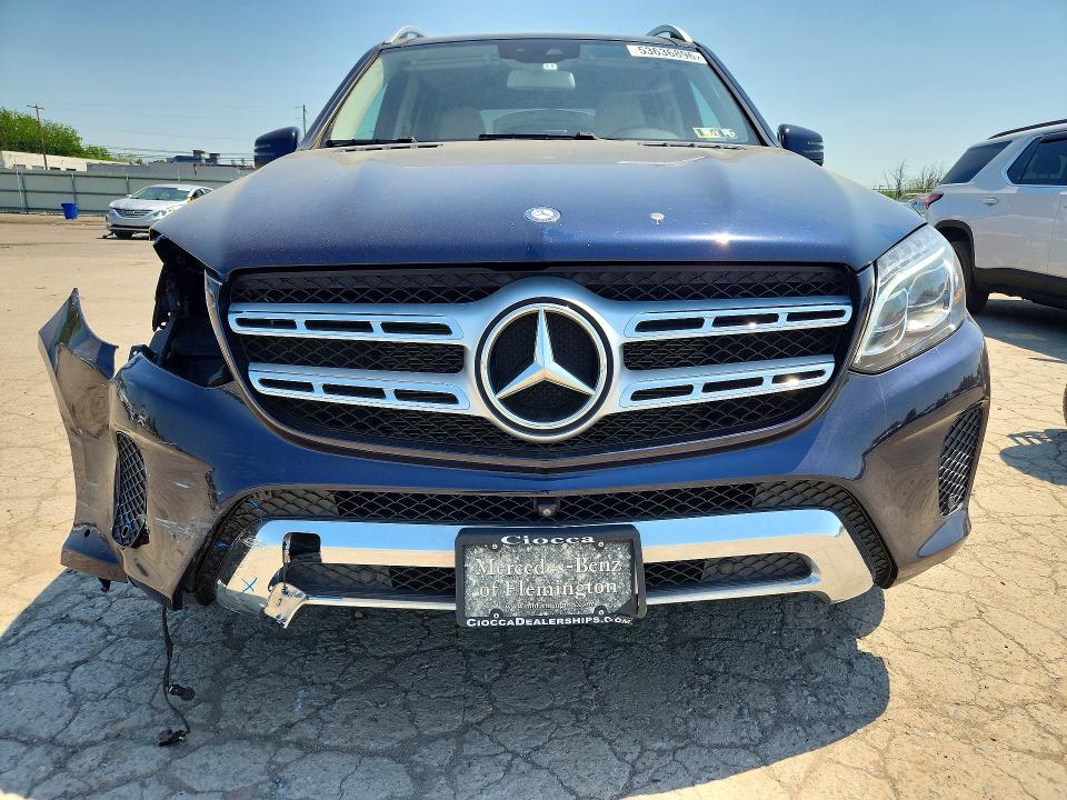 53636896 :رقم المزاد ، 4JGDF6EE8HA926283 vin ، 2017 Mercedes-benz Gls مزاد بيع
