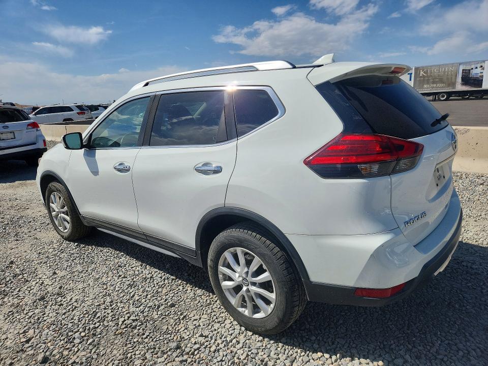 Продажа на аукционе авто 2017 Nissan Rogue, vin: KNMAT2MV5HP533140, номер лота: 52453766