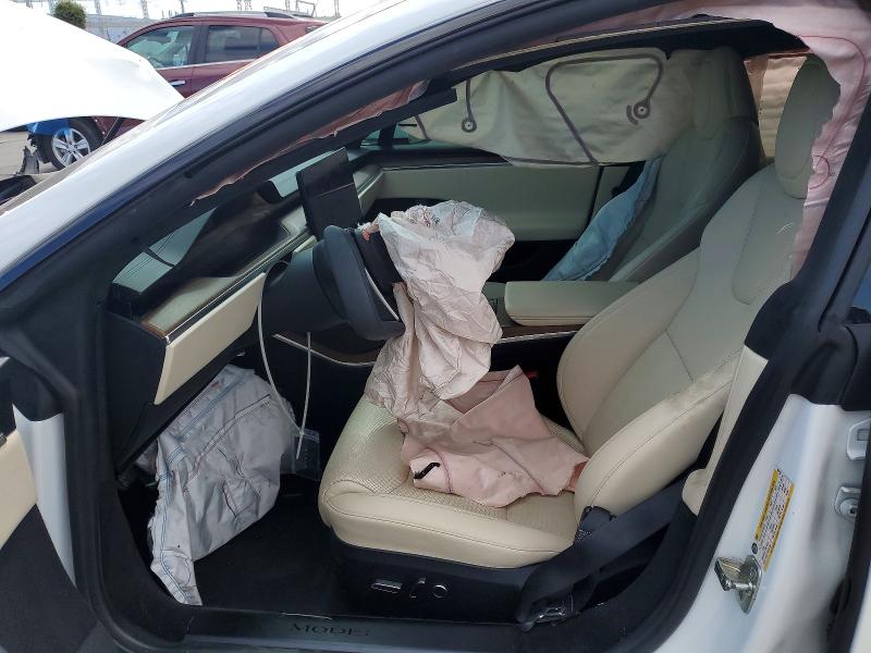 55119746 :رقم المزاد ، 5YJSA1E56NF483003 vin ، 2022 Tesla Model S مزاد بيع