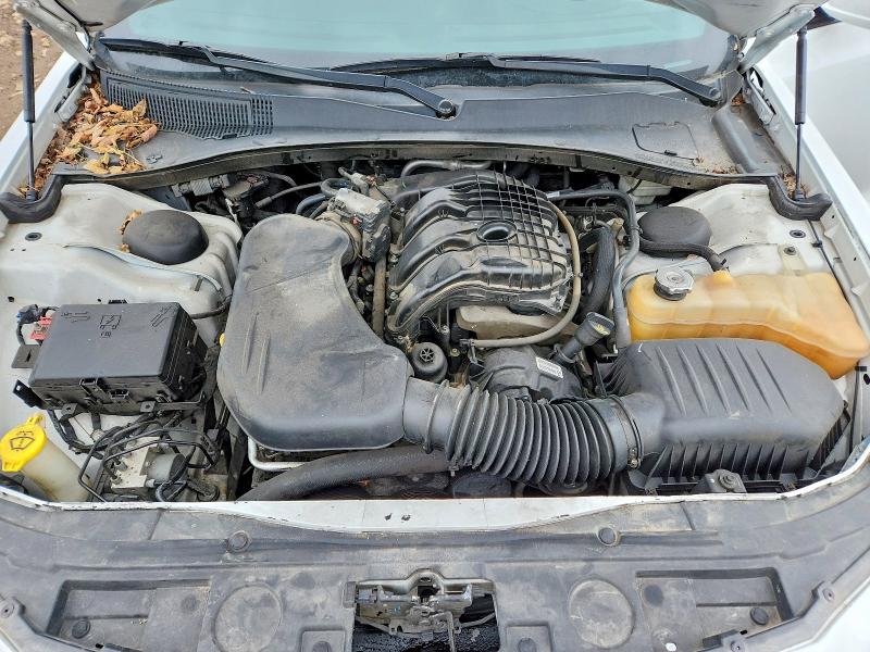 Aukcja sprzedaży 2015 Chrysler 300, vin: 2C3CCABG9FH932095, numer aukcji: 52615826