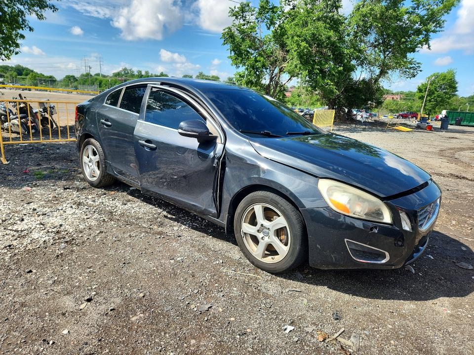 Продаж на аукціоні авто 2012 Volvo S60, vin: YV1622FS8C2125002, номер лоту: 54596536
